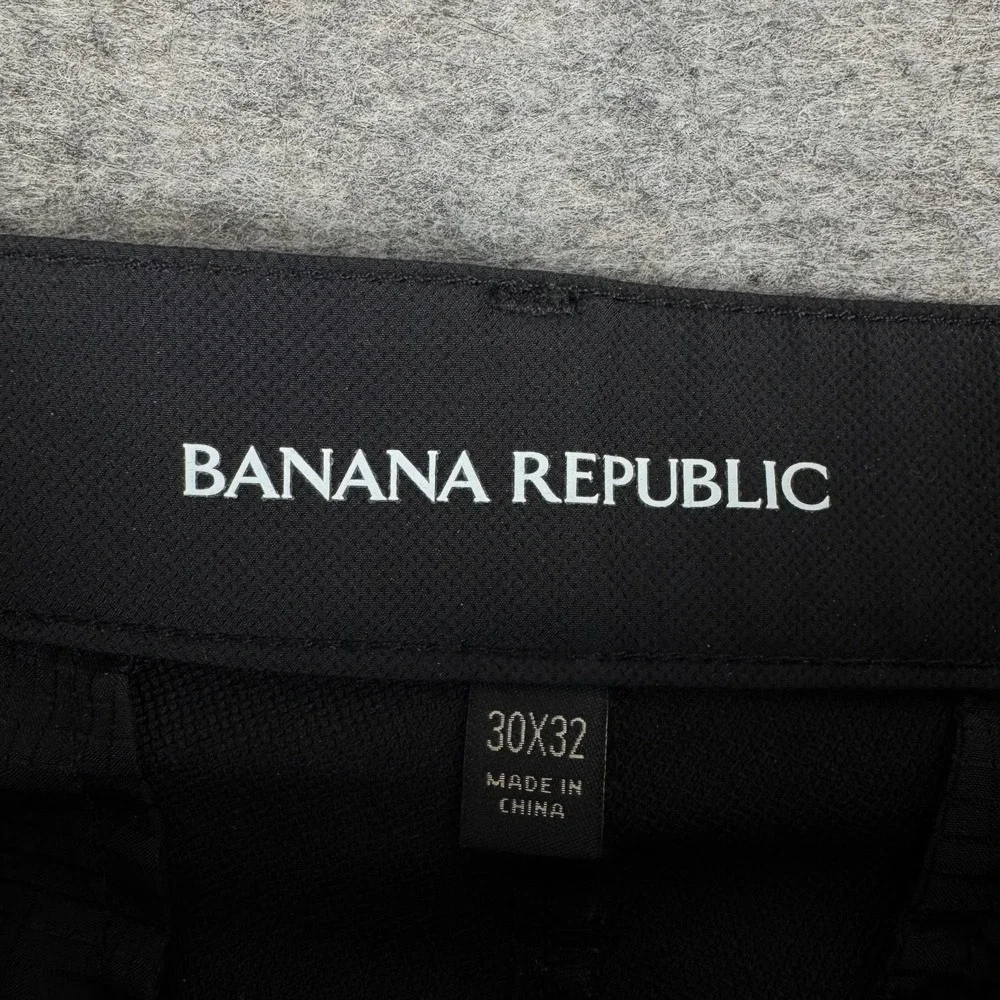 Banana Republic Flat Front Pants Slim Fit Polyester Black Mens 30x32